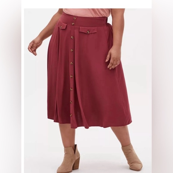 Torrid Women's Dark Red Maroon High Waist‎ Button Midi Skirt Sz 0 - Picture 2 of 12